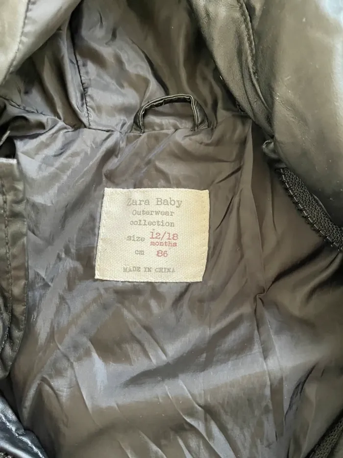 Doudou noir Zara avec capuche – Taille 86 (18-24 mois) - photo numéro 5
