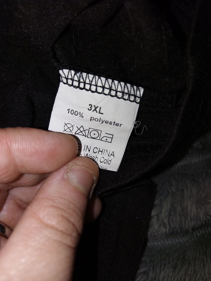 Débardeurs vert et noir 3 XL - photo numéro 2