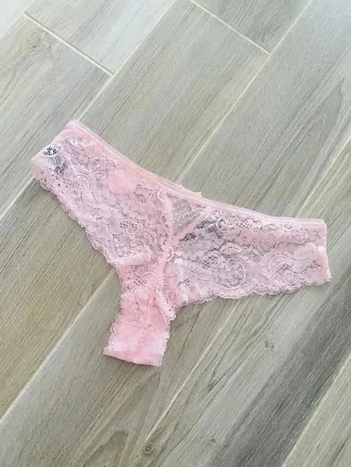 Culotte tanga rose jean Louis scherrer XL - photo numéro 3