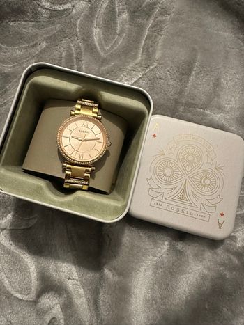 Montre femme FOSSIL neuve