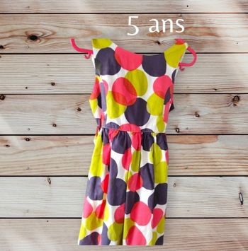 Jolie robe à pois 5 ans Vertbaudet