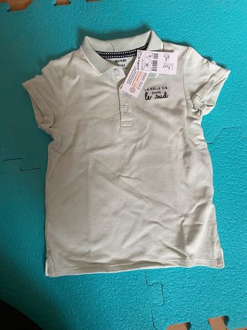Polo « La belle vie dans le Sud » Kiabi Taille 3 ans