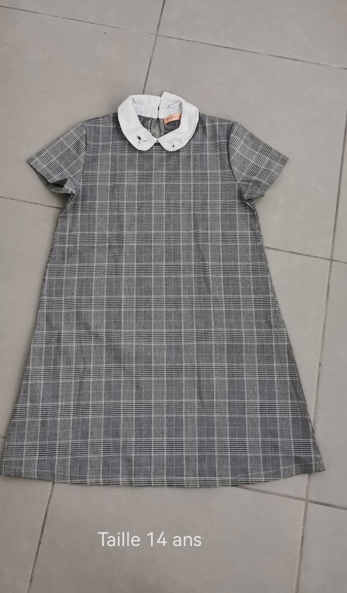 Robe taille 14 ans