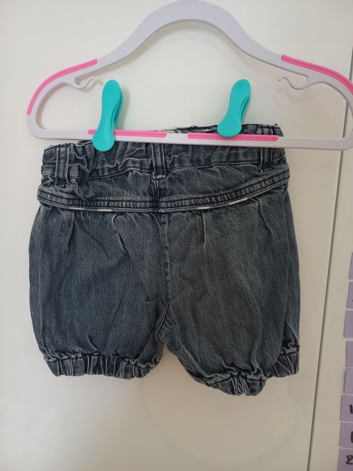 Short tape à l'œil 23 mois - photo numéro 2