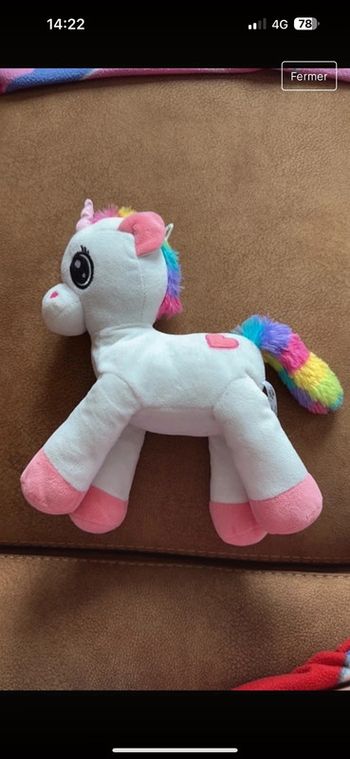 Peluche licorne