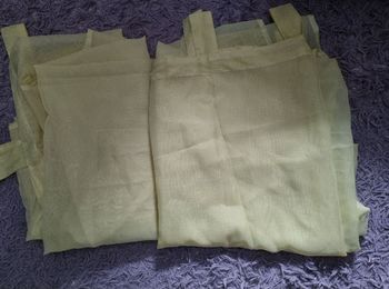 Lot 2 grand rideaux jaune transparent