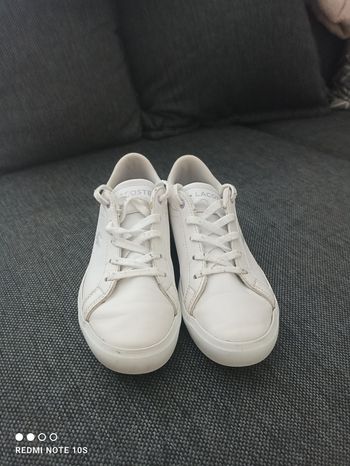 Vends baskets Lacoste taille 33