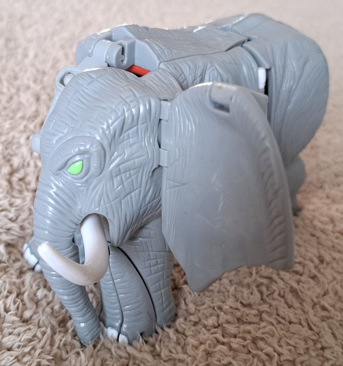 🪆 Figurine Transformers Beast Wars Ironhide éléphant Hasbro Takara 1996 - photo numéro 3