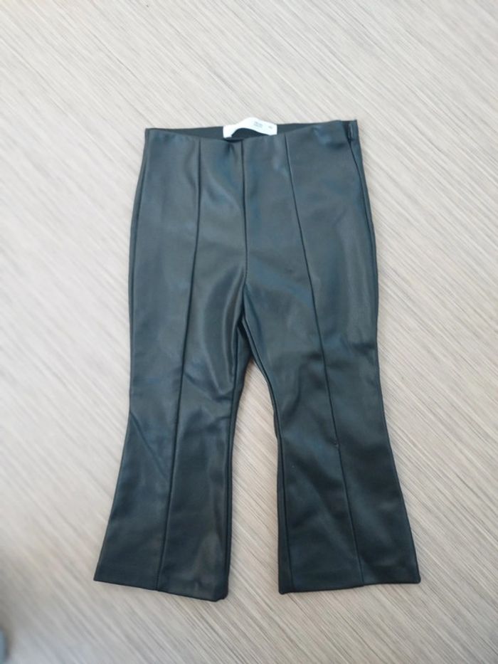Pantalon cuir fille taille 24 mois Zara