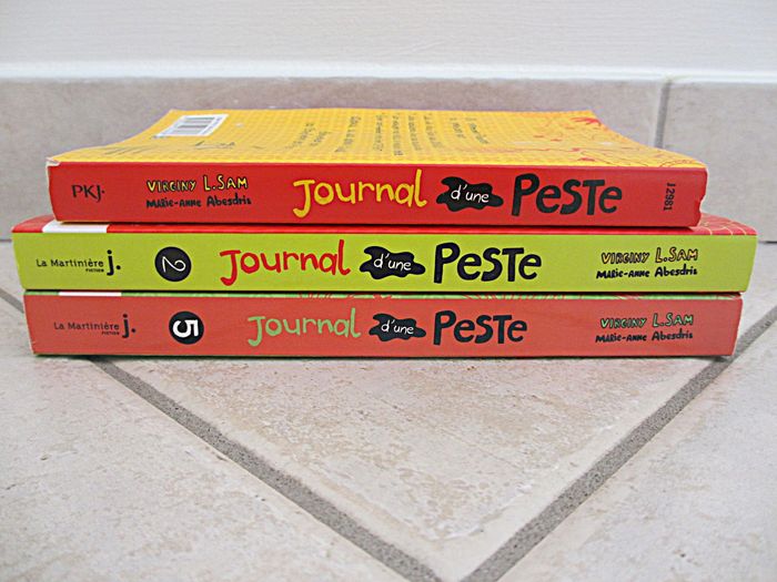 Lot de 3 livres enfant Journal d’une Peste – Tomes 1, 2 et 5 - photo numéro 3