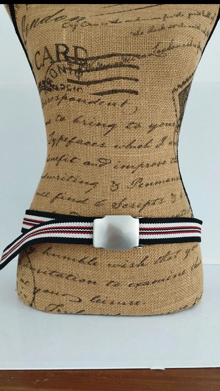 Ceinture rayée noir rouge et blanc - photo numéro 2