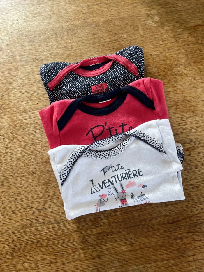 Lot 3 bodies manches longues Absorba