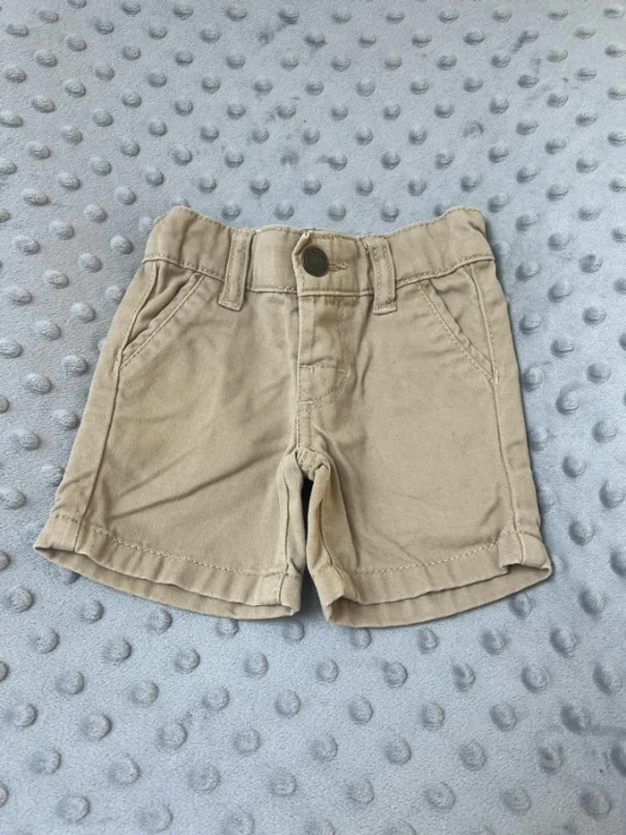 short bébé
