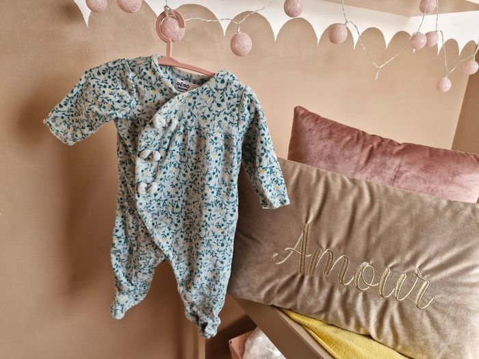 Lot pyjamas velours - photo numéro 4