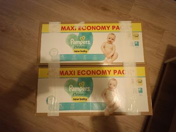 Lots de 2 cartons Pampers Harmonie taille 2