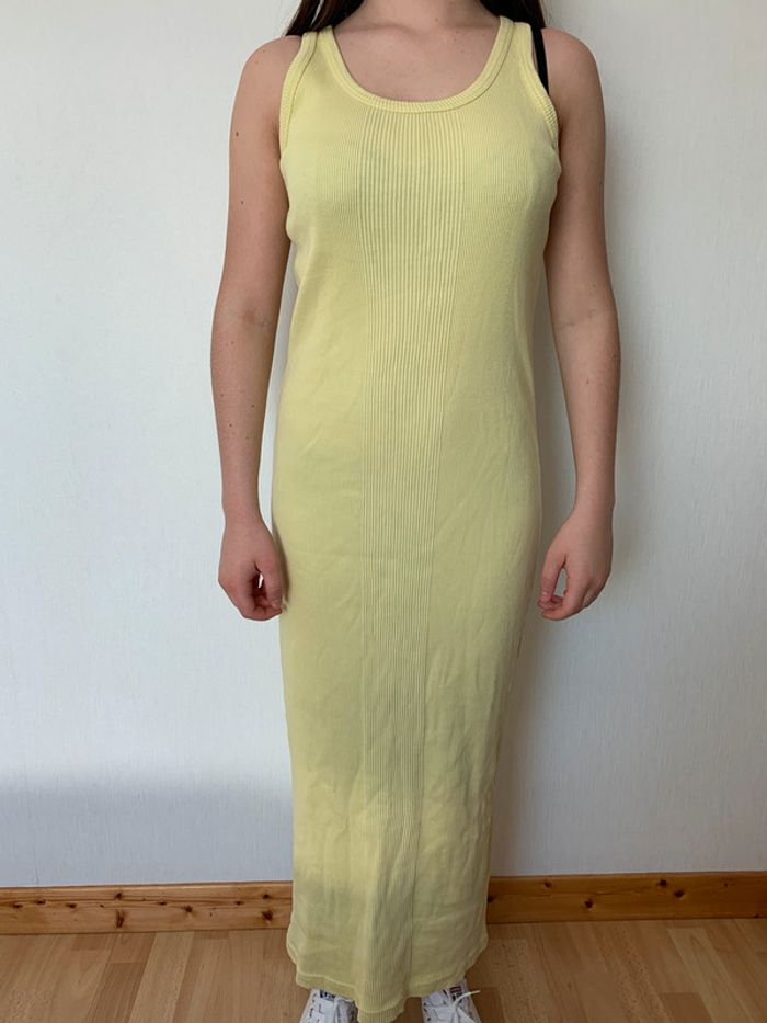 Robe jaune