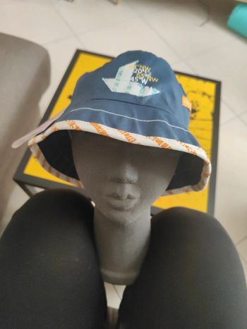 Chapeau bob enfant neuf