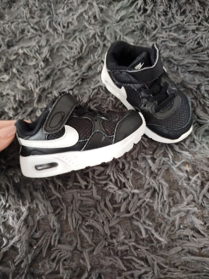 Basket nike  taille 22