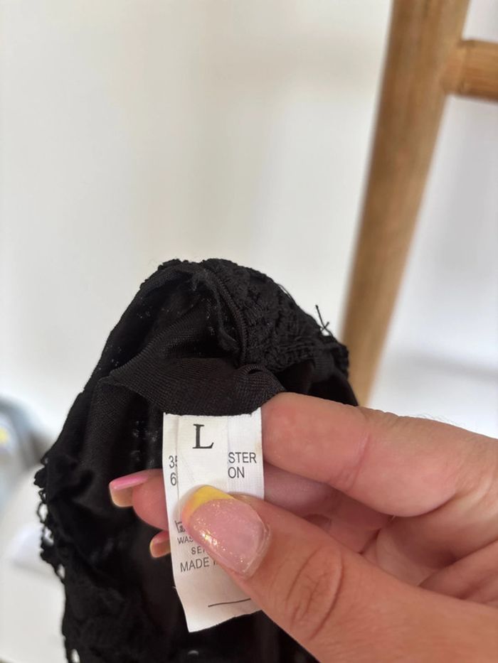 Petit haut noir crop top crochet - photo numéro 6