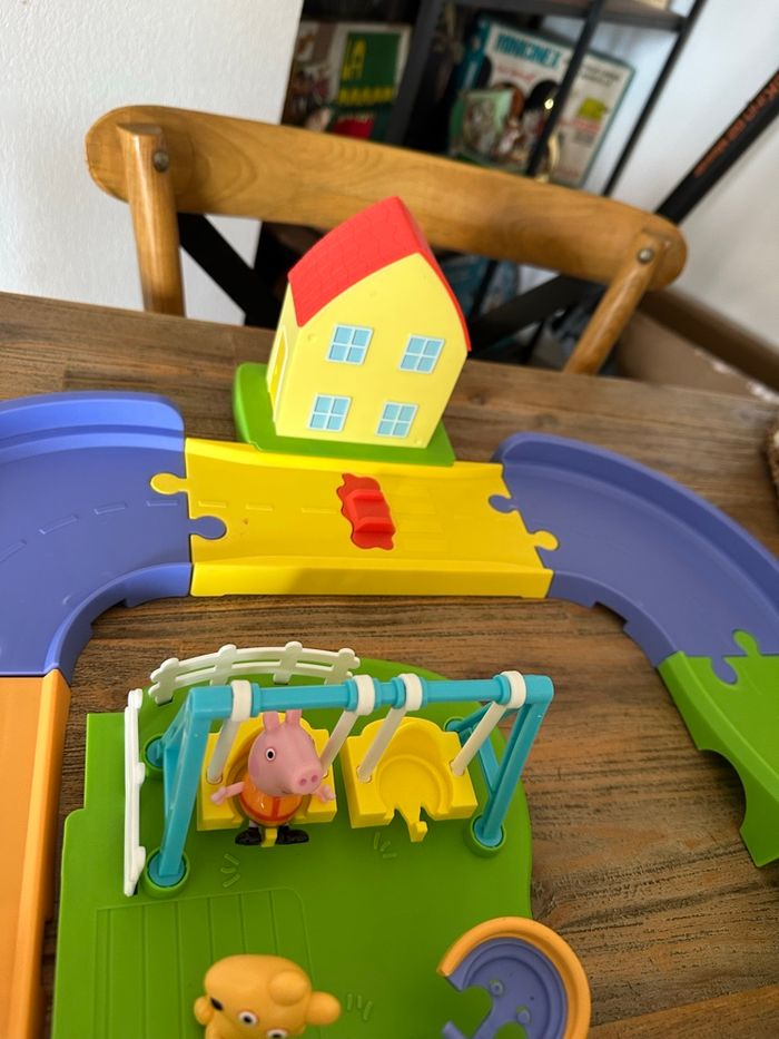 Circuit en ville de Peppa PiG - photo numéro 6