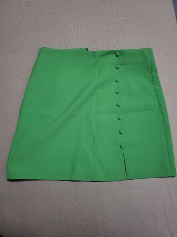 Magnifique jupe verte.