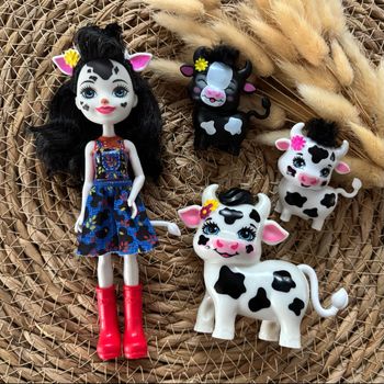 Enchantimals Cambrie la vache, Ricotta, Mac & Cheese