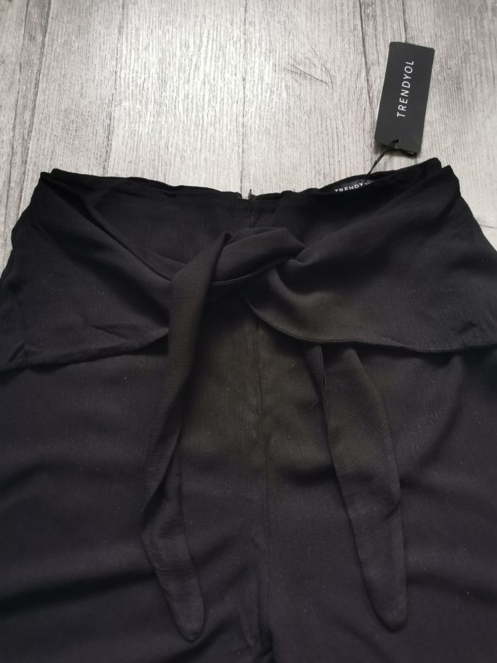 Short 36 - photo numéro 2