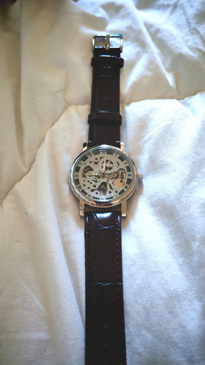 Montre homme mécanique - photo numéro 2