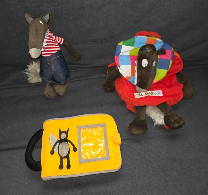 Ensemble p'tit Loup peluche,  sac à dos, album photo - Auzou