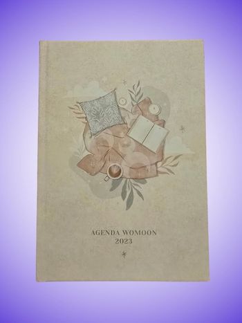 Agenda Womoon Année 2023 – Neuf
