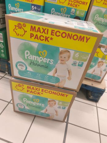Couches Pampers harmonie taille 6