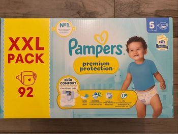 Paquet de couches Pampers XXL taille 5