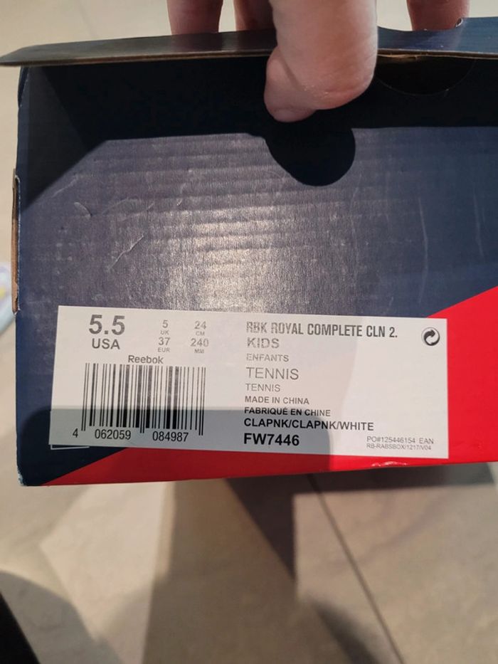 Baskets reebok pailleté 37 édition très limitée - photo numéro 9