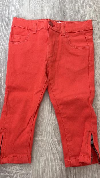 Pantalon orangé bébé fille