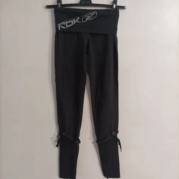Legging sport Reebok taille 36 - photo numéro 2