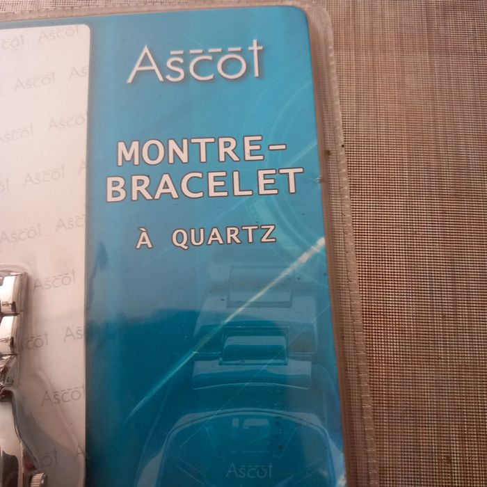 Montre à quartz - photo numéro 4
