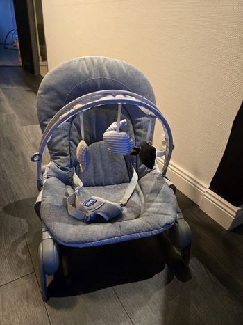 Balancelle chicco bébé