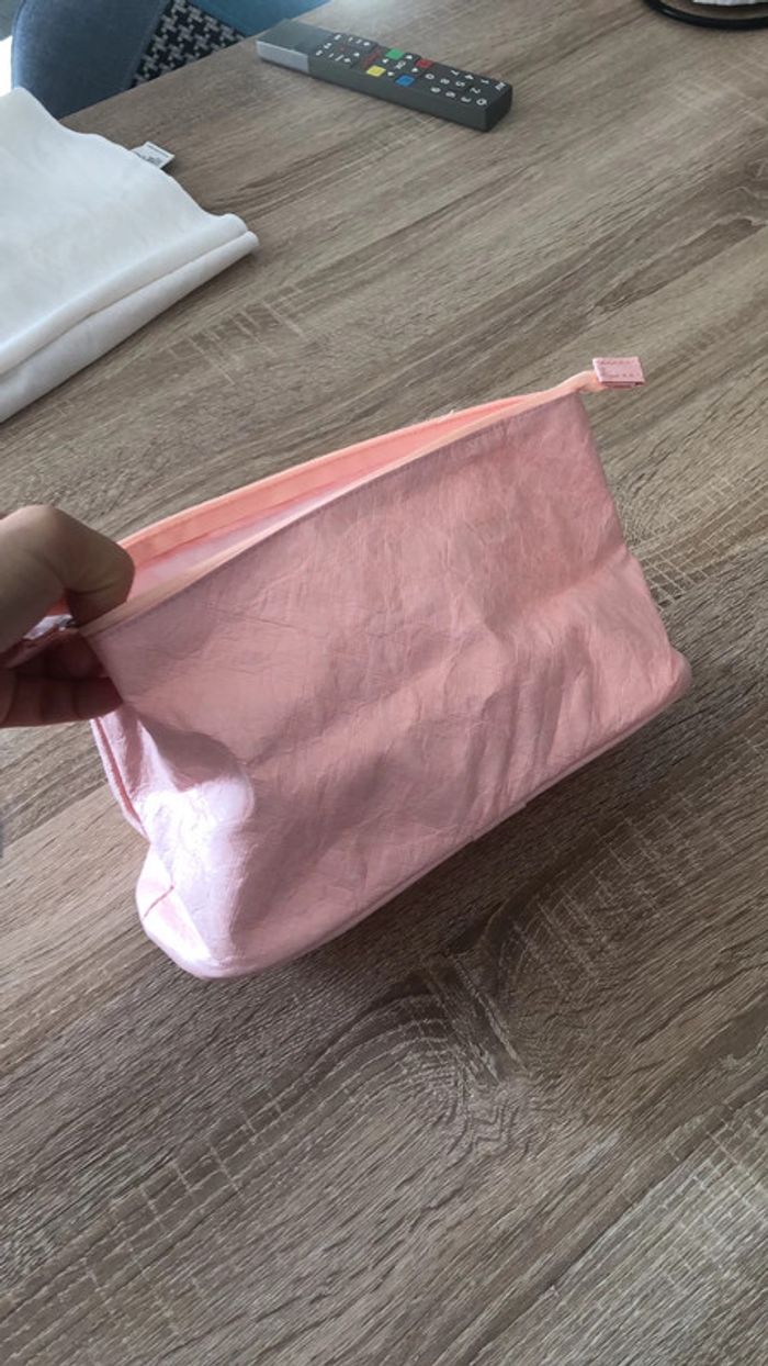Pochette Ekoi - Neuve jamais utilisée - photo numéro 4