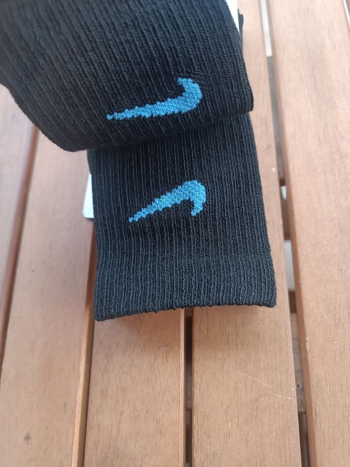 Lot chaussettes nike - photo numéro 2