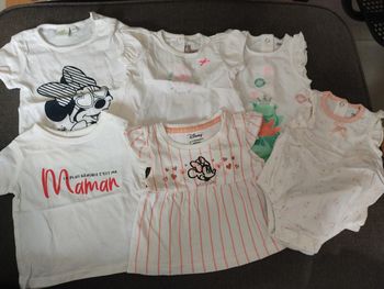 Lot t shirt bébé fille 1 mois