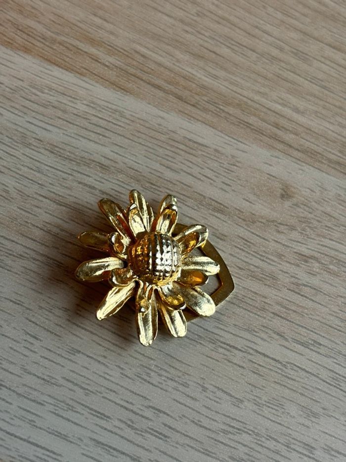 Broche fleur