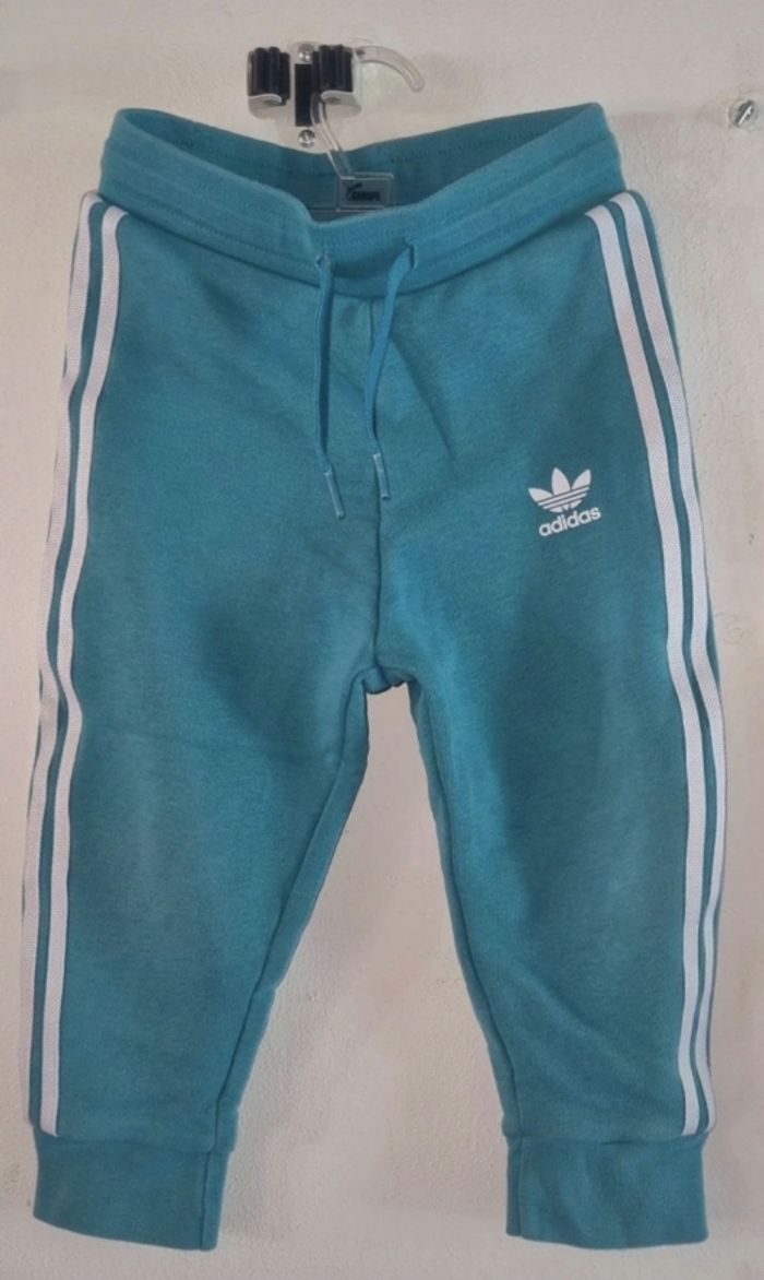 Ensemble à capuche Adidas 2/3ans - photo numéro 7