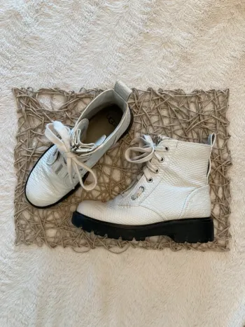 UGG originales à lacets 39 – tendance automne hiver