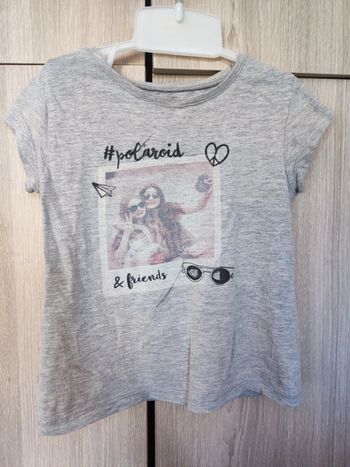 T shirt gris Polaroid Kiabi 4 ans