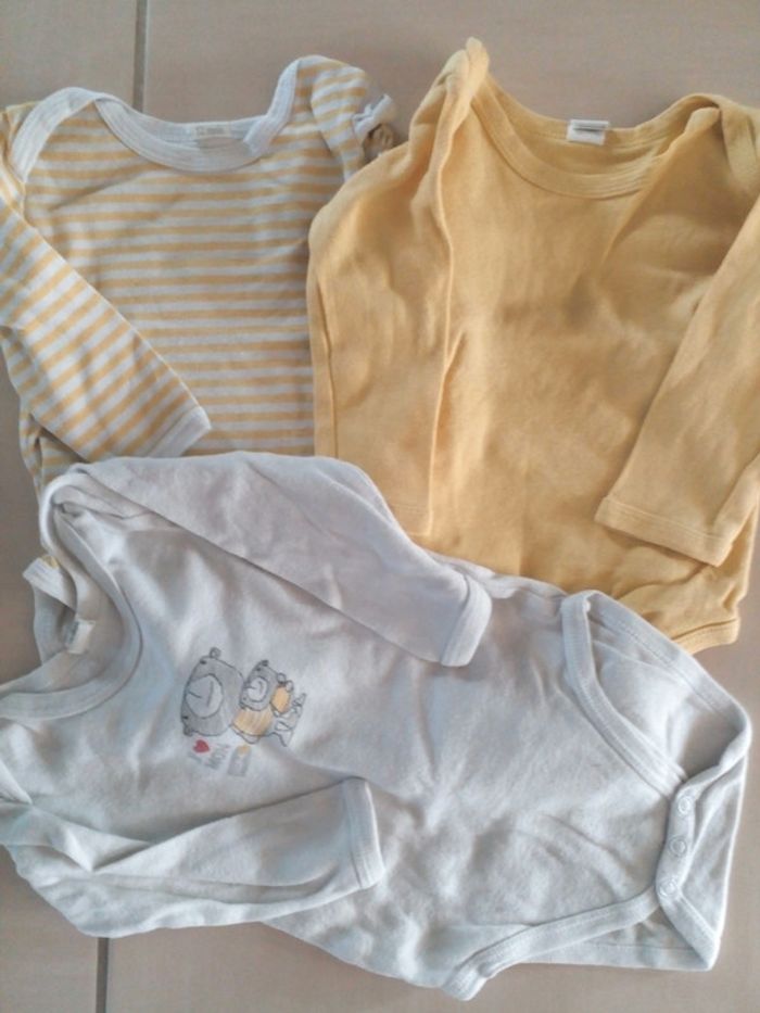 3 bodies manches longues