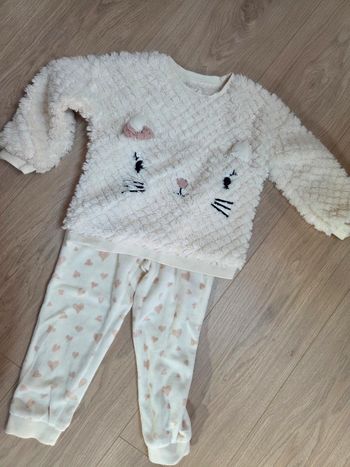 Pyjama très chaud 3ans