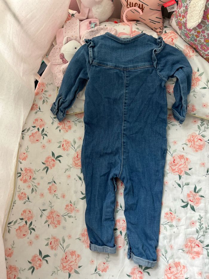 Combinaison tape à l’œil 18 mois tbe - photo numéro 2