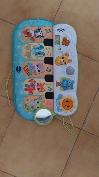Piano d'éveil vtech