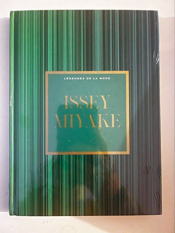 Livre les légendes de la mode sous Blister