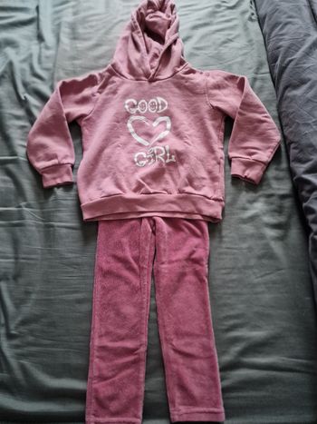 Ensemble pull/pantalon 4ans